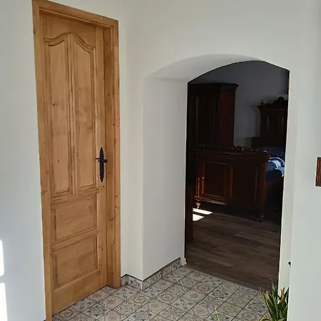 Tulipanos Apartman Lejlighed